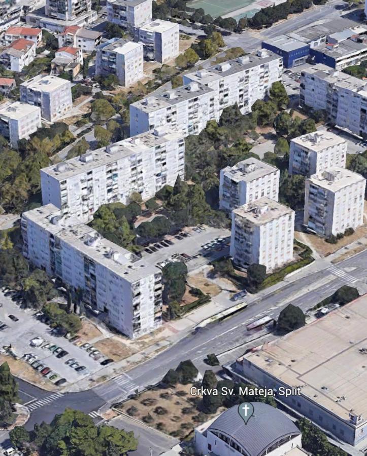 Deni Luxury Apartment Split Exterior photo